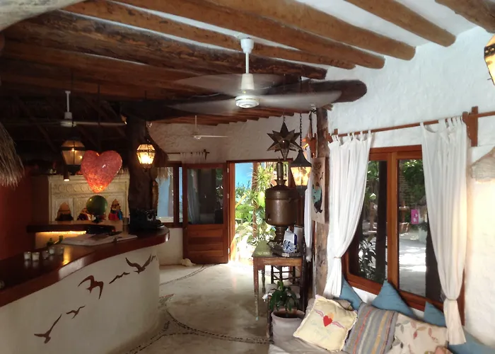 Casa Las Tortugas Petit Beach Hotel & Spa